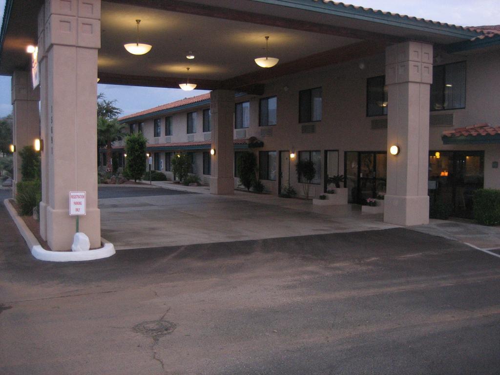 Catalina Inn Exterior photo