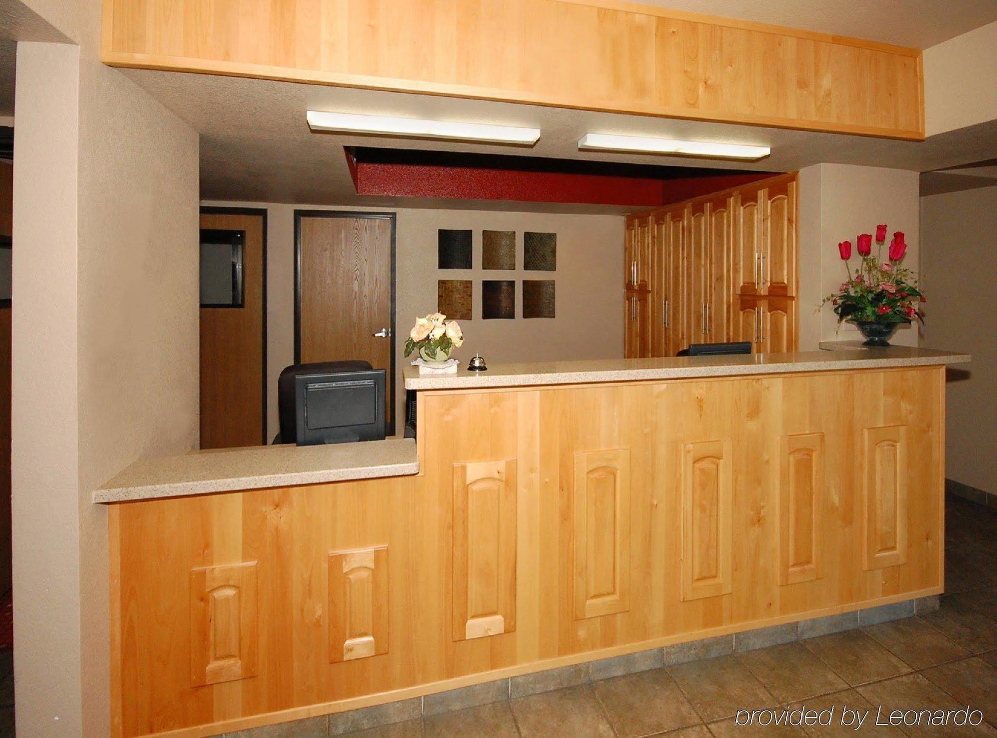 Catalina Inn Interior photo